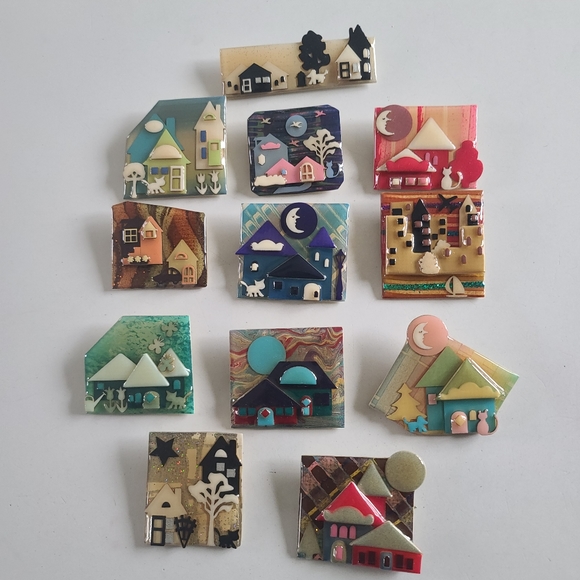 Lucinda | Jewelry | Vintage House By Lucinda Pins Very Cute Excellent ...